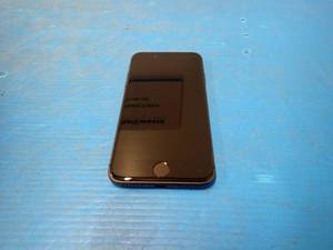 lot 28 image: Apple&nbspiphone 8 A1863  64GB of storage  Cellular Carrier Unlocked  Includes Charging Cable &nbspScratches on screen