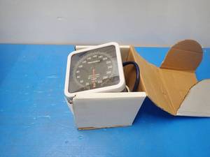 lot 47 image: Welch Allyn Sphygmomanometer 