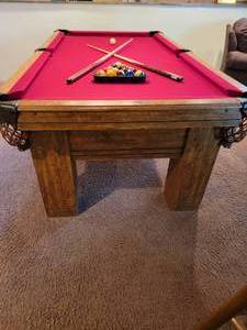 Golden West Billiards Pool Table with Accessories ~ 7'