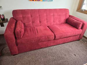 lot 3 image: Stunning Retro Bauhaus Tufted Sienna Sofa