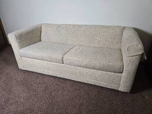 lot 103 image: Stearns & Foster Sleeper Sofa - Cream
