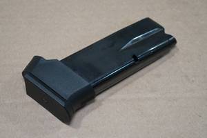 lot 18 image: 14 Round Magazine for 9mm CZ 2075 RAMI Pistol
