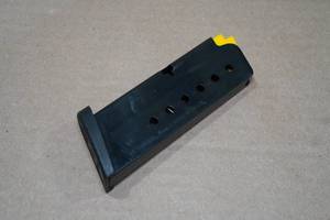 lot 23 image: Taurus 7 Round Magazine for 9mm PT709 Pistol