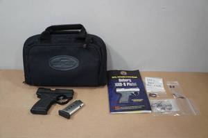 lot 33 image: Boberg XR9-S 9mm Semi-Auto Pistol - 2 Magazines