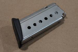 lot 36 image: Magazine for Boberg XR9-S 9mm Pistol
