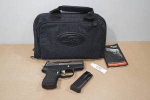lot 37 image: Sig Sauer P224 Equinox .40 S&W Semi-Auto Pistol - 2 Magazines