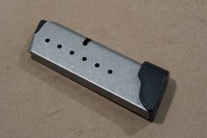 lot 66 image: Magazine for 9mm Kahr PM9 Pistol