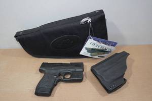 lot 67 image: Smith & Wesson M&P 40 Shield Performance Center .40 S&W Semi-Auto Pistol - Crimson Trace