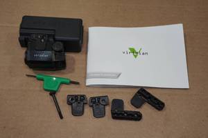 lot 79 image: Viridian C5 Series Tactical Light with Laser