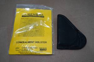 lot 104 image: Remora Holster for Boberg Pistol