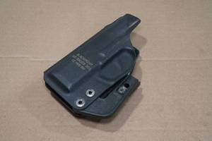 lot 117 image: Blackpoint Molded Holster for Sig Sauer P365 Pistol