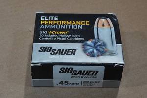 lot 129 image: 20 Sig Sauer V-Crown .45 Auto 200 Gr JHP Ammo