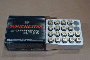 lot 164 image: 18 Winchester Supreme .40 S&W 180 Gr Bonded JHP Ammo