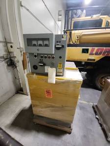 lot 6 image: Visicomm Industries 3 Phase Transformer