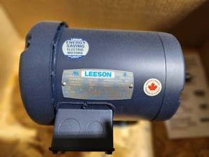 lot 14 image: Leeson 0.75HP Industrial Motor