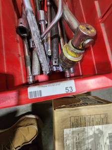 lot 53 image: Assortment of Hand Tool Ratchet Handles and Accessories