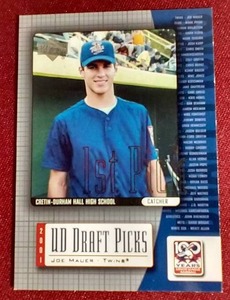 lot 16 image: 2001 Upper Deck Joe Mauer Rookie Card