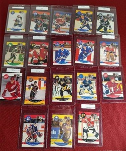 lot 45 image: (18) 1990-91 Pro Set Hockey Cards - Multiple HOF Rookies