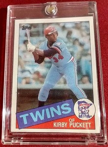 lot 197 image: 1985 Topps Kirby Puckett Rookie Card