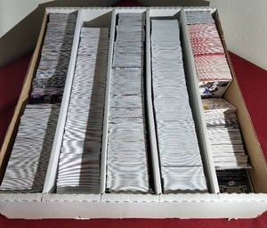 lot 242 image: 5,000 Count Box of Upper Deck Hockey Cards - Includes Stars