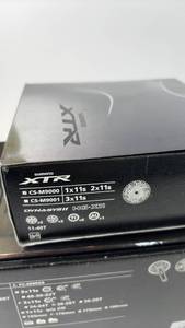 Shimano XTR Di2 M9050 Groupset with Multiple Components