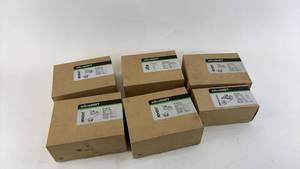 lot 215 image: Set of 5 microSHIFT ADVENT, Mezzo, R8 Bicycle Derailleurs and Shifter Parts