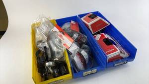 lot 217 image: Collection of SRAM Bicycle Shifters and Derailleurs