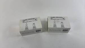 lot 253 image: 2 Boxes of Arundel Shameless Plugs for Bicycle Handlebars