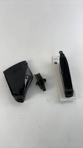 lot 258 image: Set of Bontrager Aero Cycling Accessories
