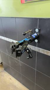 lot 303 image: Park Tool Wall Mount Repair Stand