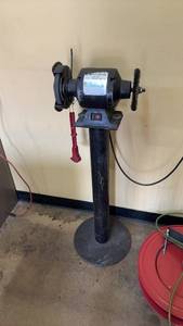lot 810 image: Heavy Duty Bench Grinder on Stand