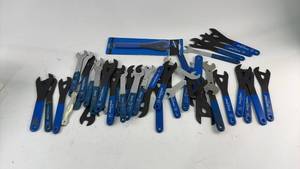 lot 829 image: Lot of 25 Park Tool Bicycle Cone Wrenches