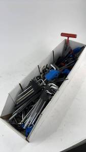 lot 845 image: Large Lot of Allen Wrenches with T-Handle and L-Handle