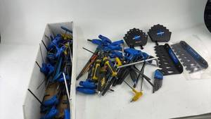 lot 846 image: Set of Park Tool Allen Wrenches and T-Handle Hex Wrenches