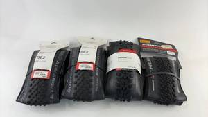 lot 312 image: Collection of 4 Mountain Bike Tires - Bontrager and Pirelli