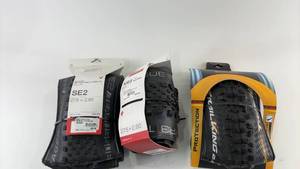 lot 313 image: Set of 3 Mountain Bike Tires Bontrager SE2, XR3, Continental Trail King