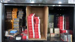 lot 321 image: Bulk Lot of 130 Bicycle Tubes - 700c and 650b Size