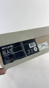 lot 353 image: Giro Blaze Cycling Shoes Size 45