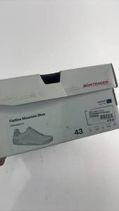 lot 364 image: Bontrager Flatline Mountain Cycling Shoes, Size EU 43