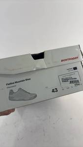 lot 366 image: Bontrager Flatline Mountain Bicycle Shoes EU 43 Trek Black