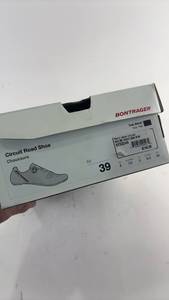 lot 368 image: Bontrager Circuit Road Cycling Shoes EU 39 Black