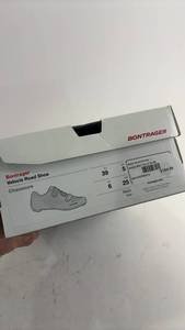 lot 371 image: Bontrager Velocis Road Cycling Shoes Size 39 Black