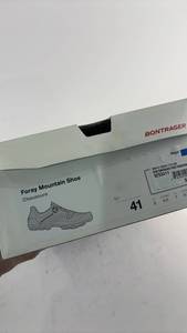 lot 380 image: Bontrager Foray Mountain Cycling Shoes EU Size 41 in Blue