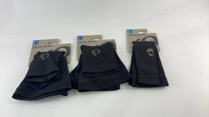 lot 432 image: Set of 3 Pearl Izumi Elite Thermal Arm and Knee Warmers