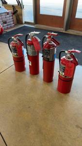 lot 896 image: Set of 4 Multipurpose Fire Extinguishers