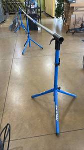 lot 33 image: Park Tool Event Bicycle Parking Rack