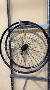 lot 112 image: Set of 2 Bontrager and Sun Ringle 29 Bicycle Wheels with Hubs