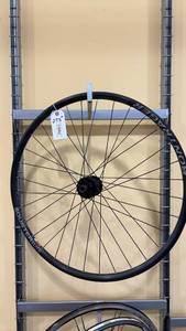lot 115 image: 27.5 Bontrager Duster Elite Rear Thru Axle Wheel