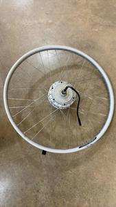 lot 122 image: Townie Electra Rear E-Bike Wheel 26