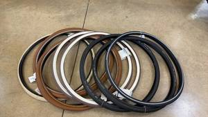 lot 133 image: Set of 8 Assorted 700c Bicycle Tires